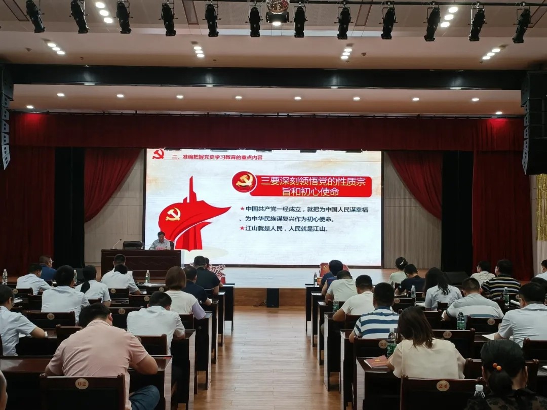 ����ϵ��Σ����°��굳ʷ�ǻ�����������������ҵǰ������